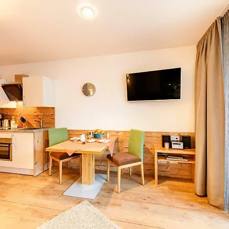 Casatina Ferienwohnungen Oberstdorf Buitenkant foto